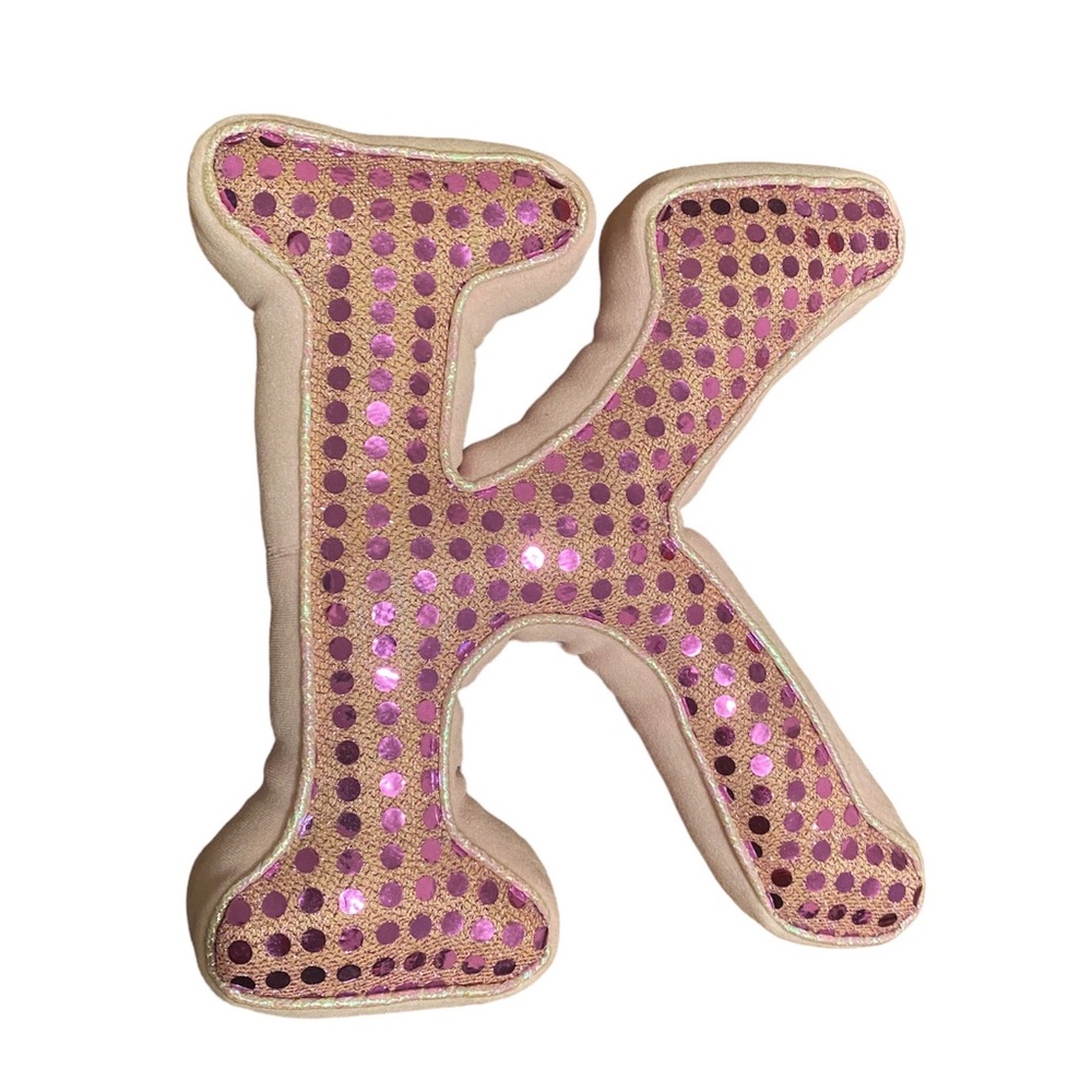 - Cute Letter K decorate pillow sequence 🥰